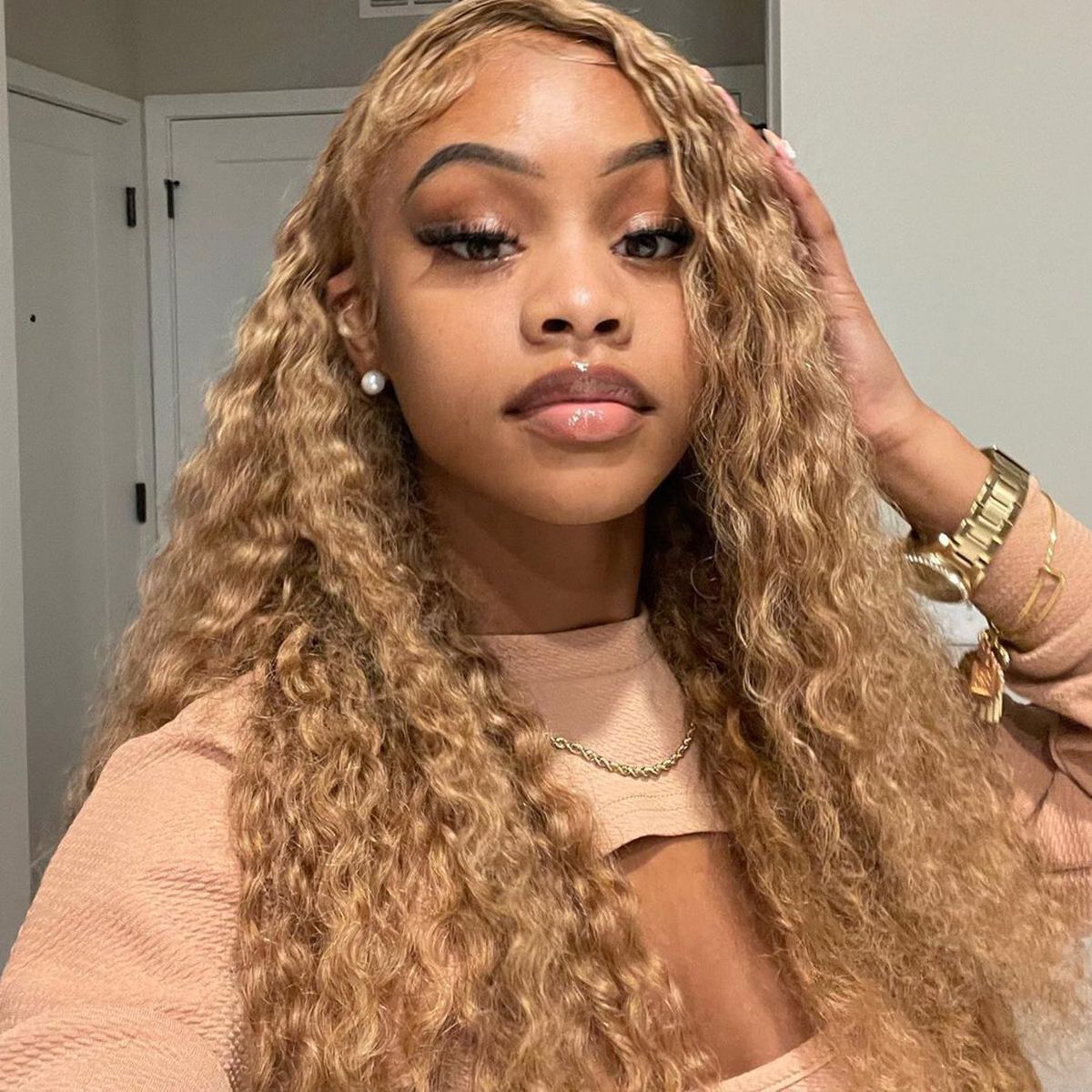 #27 Honey Blonde Water Wave Wig 6x5 13x4 HD Lace Frontal Wig 180% Density