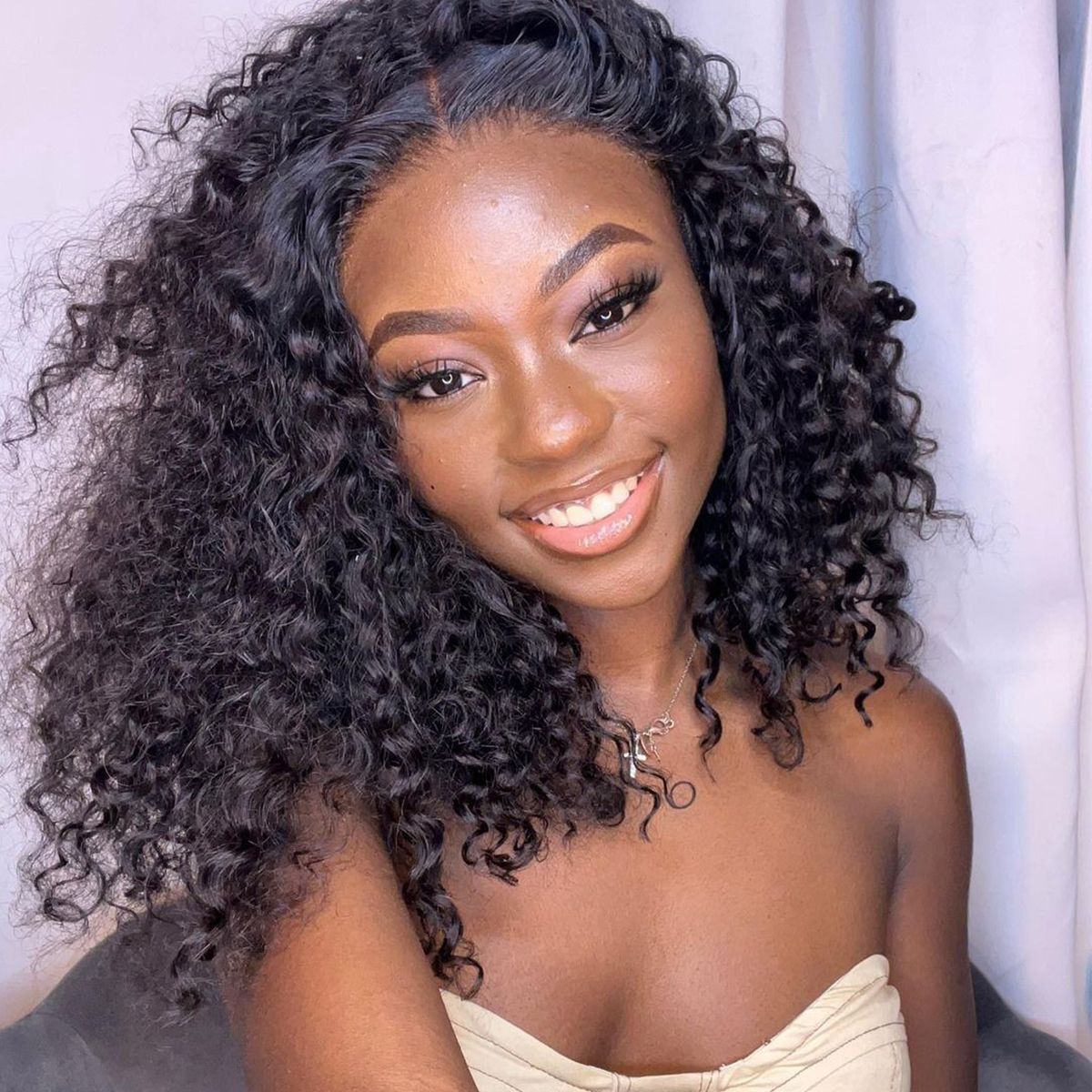 Big Curly Undetectable Lace Short Wig Deep Curly Glueless Lace Wig 180% Density