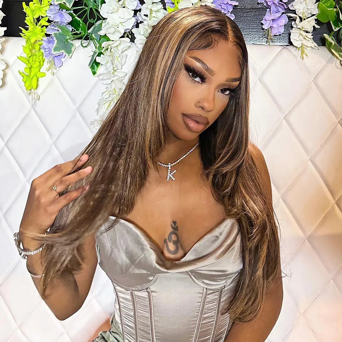 Layered Cut Highlight Straight Glueless 6x5 Lace Human Hair Wigs Put On and Go