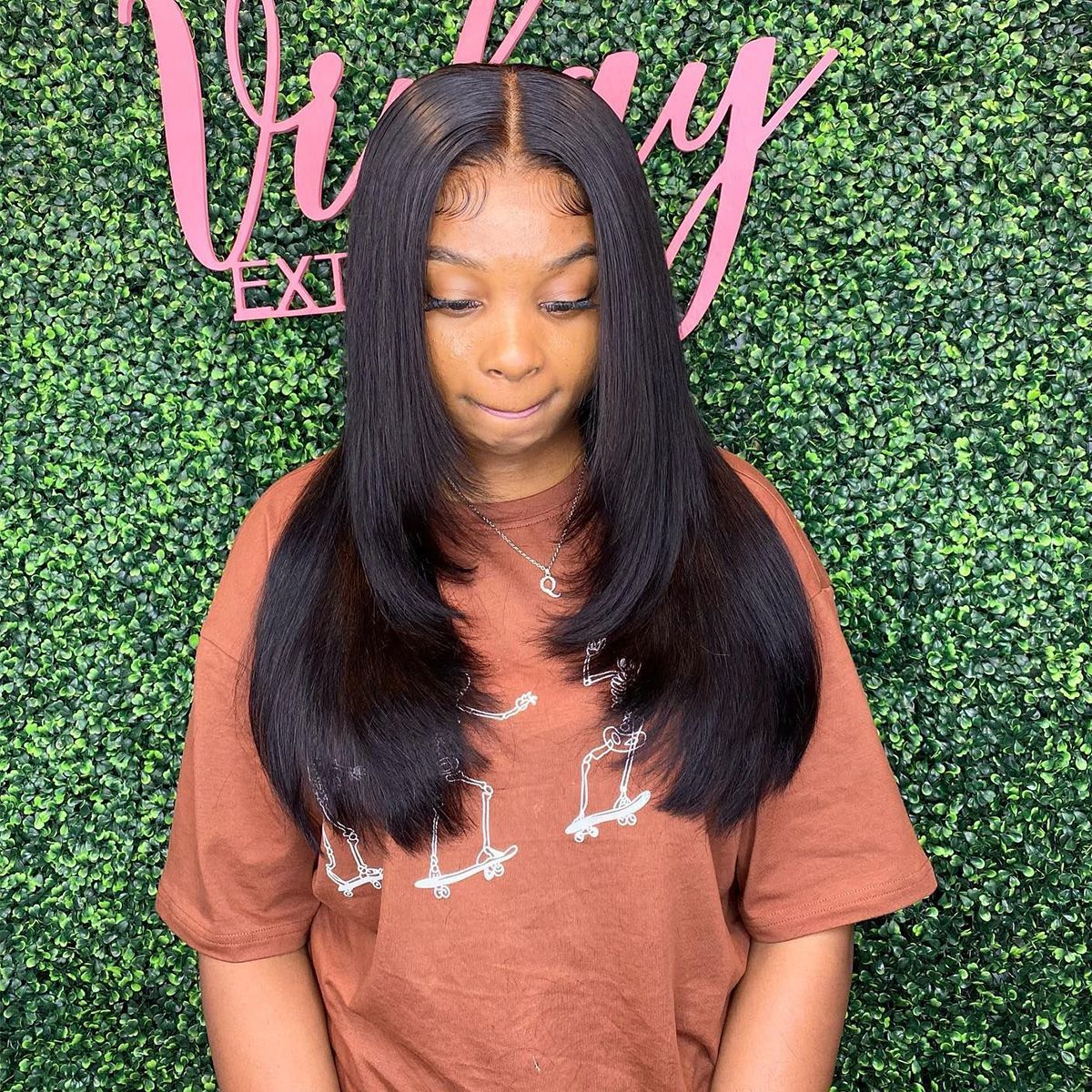 Straight Hair With Layers Shoulder Length Glueless Wig Human Hair HD Lace Wig