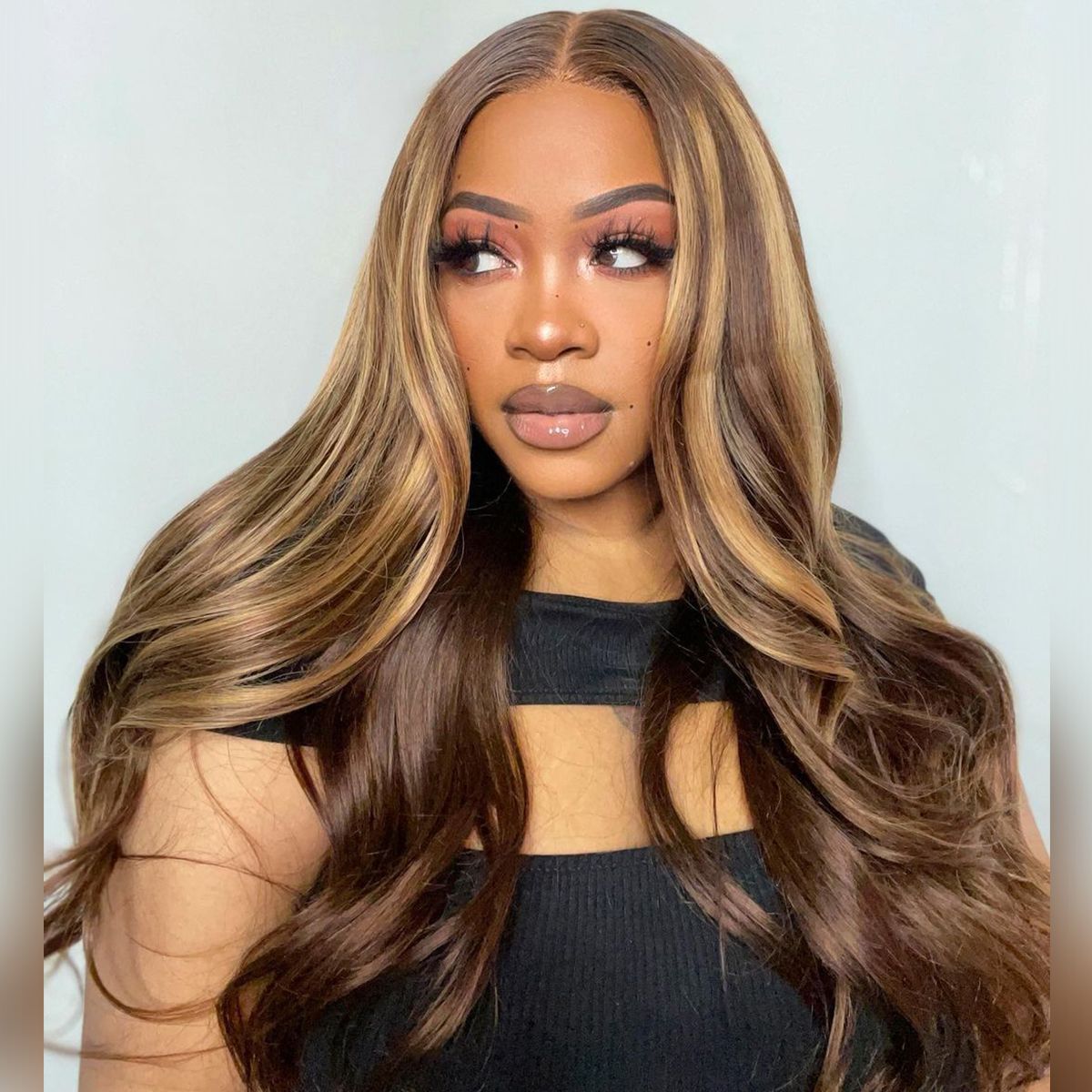 Flash Deal Highlight Honey Blonde Body Wave 13x4 Lace Front Wig Undetectable Lace 150%